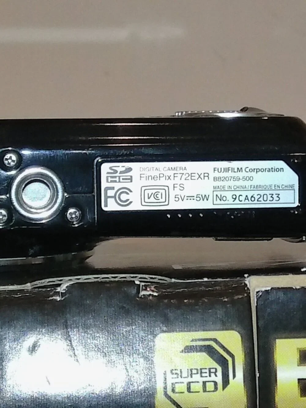 Fujifilm Digital Camera FinePix F72 EXR 10.0MP Black TESTED WORKING!